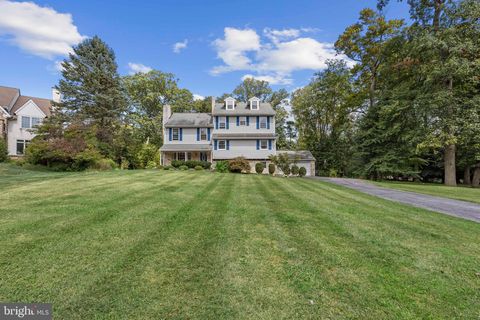 41 GREENLAWN ROAD PAOLI PA 19301