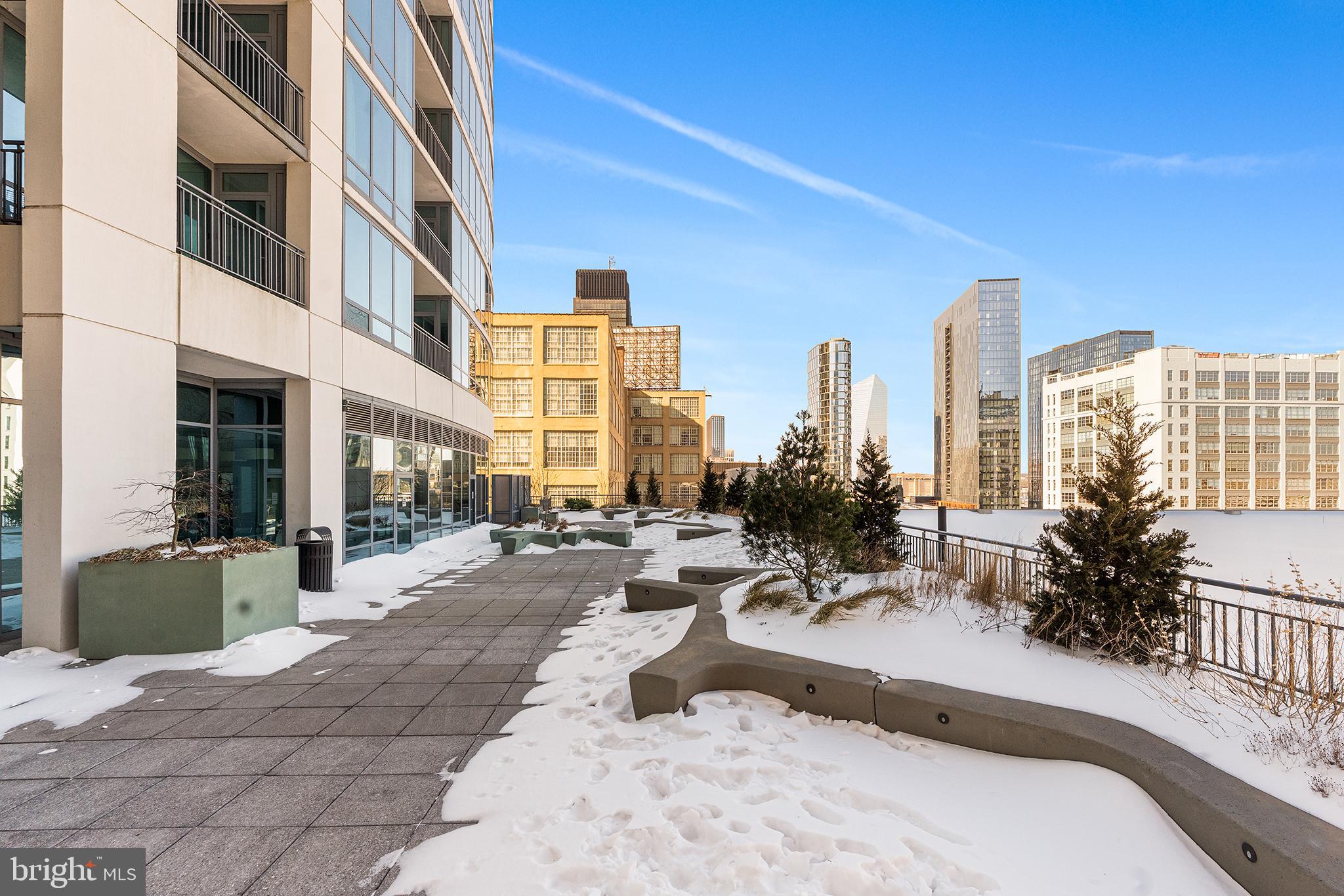 RITTENHOUSE SQUARE - Residential