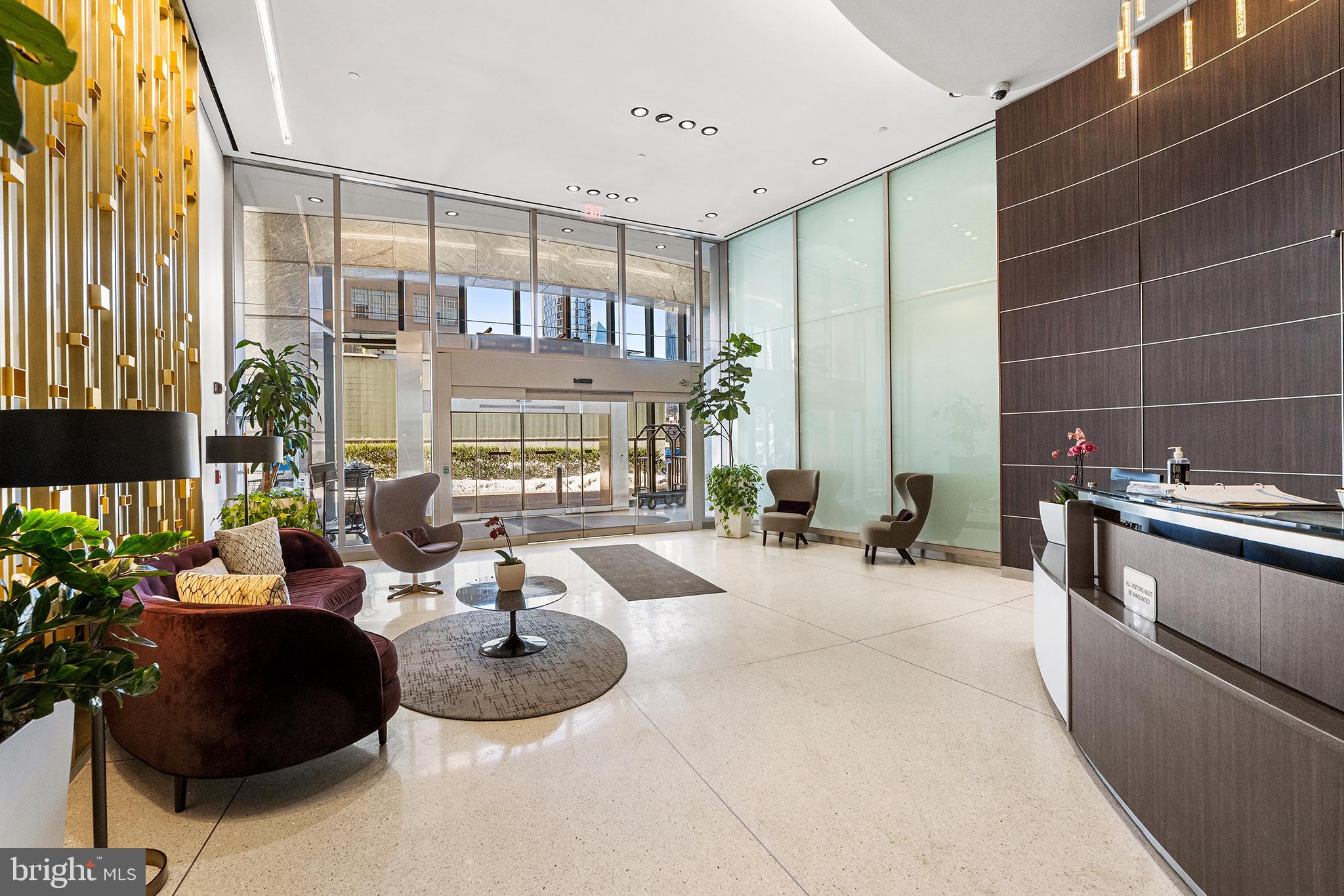 RITTENHOUSE SQUARE - Residential