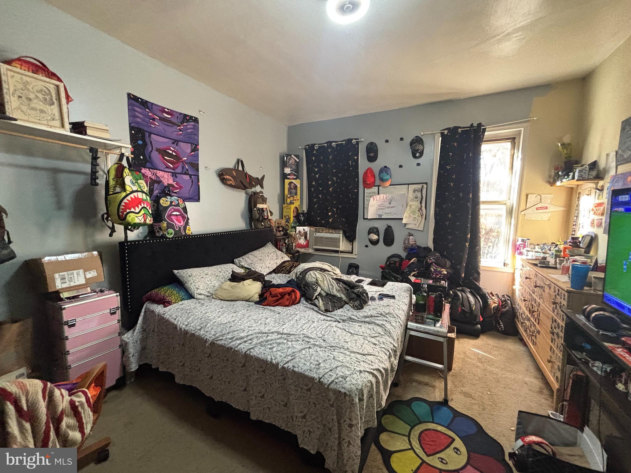 MADISON EASTEND - Residential