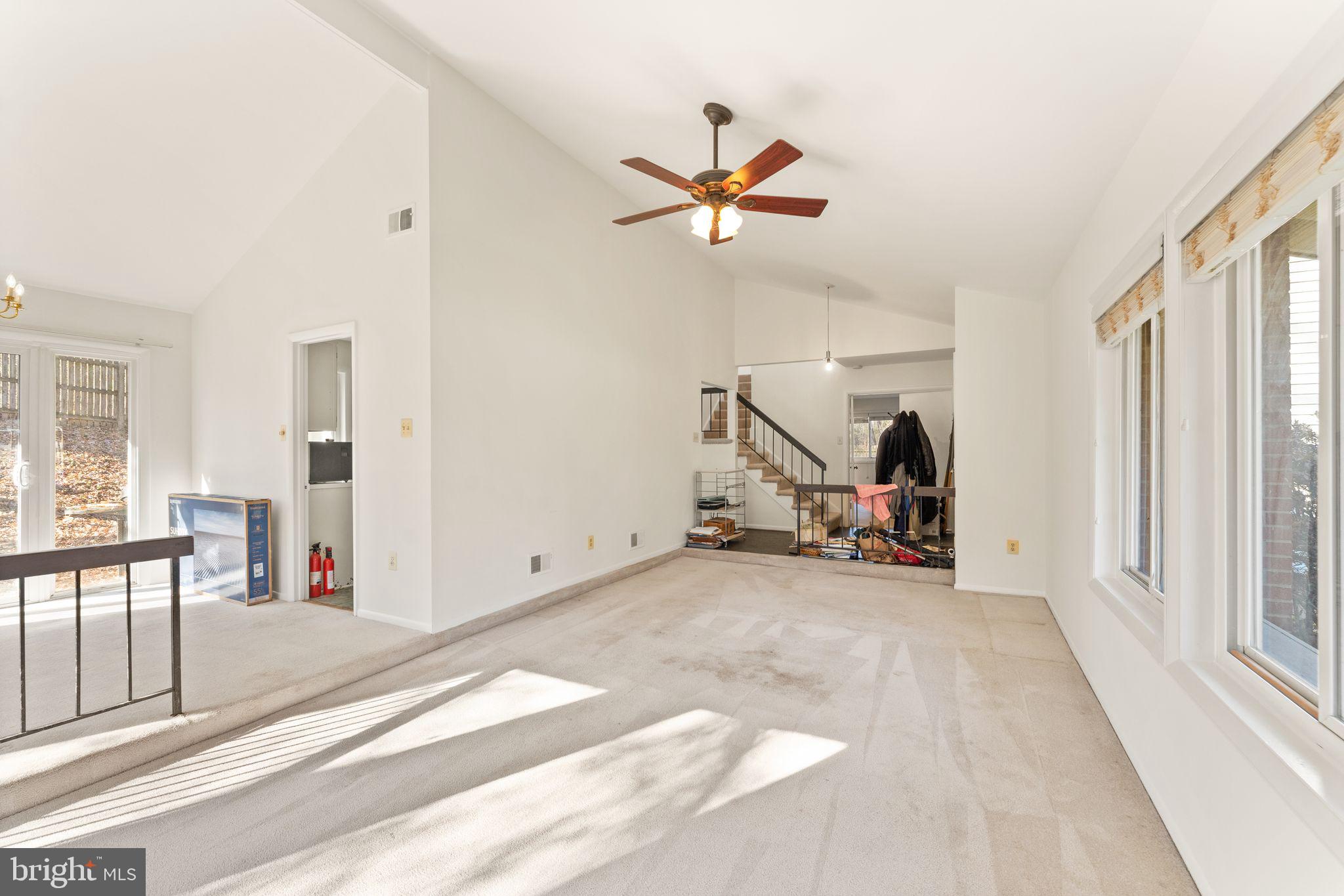 SUGARLAND RUN - Residential