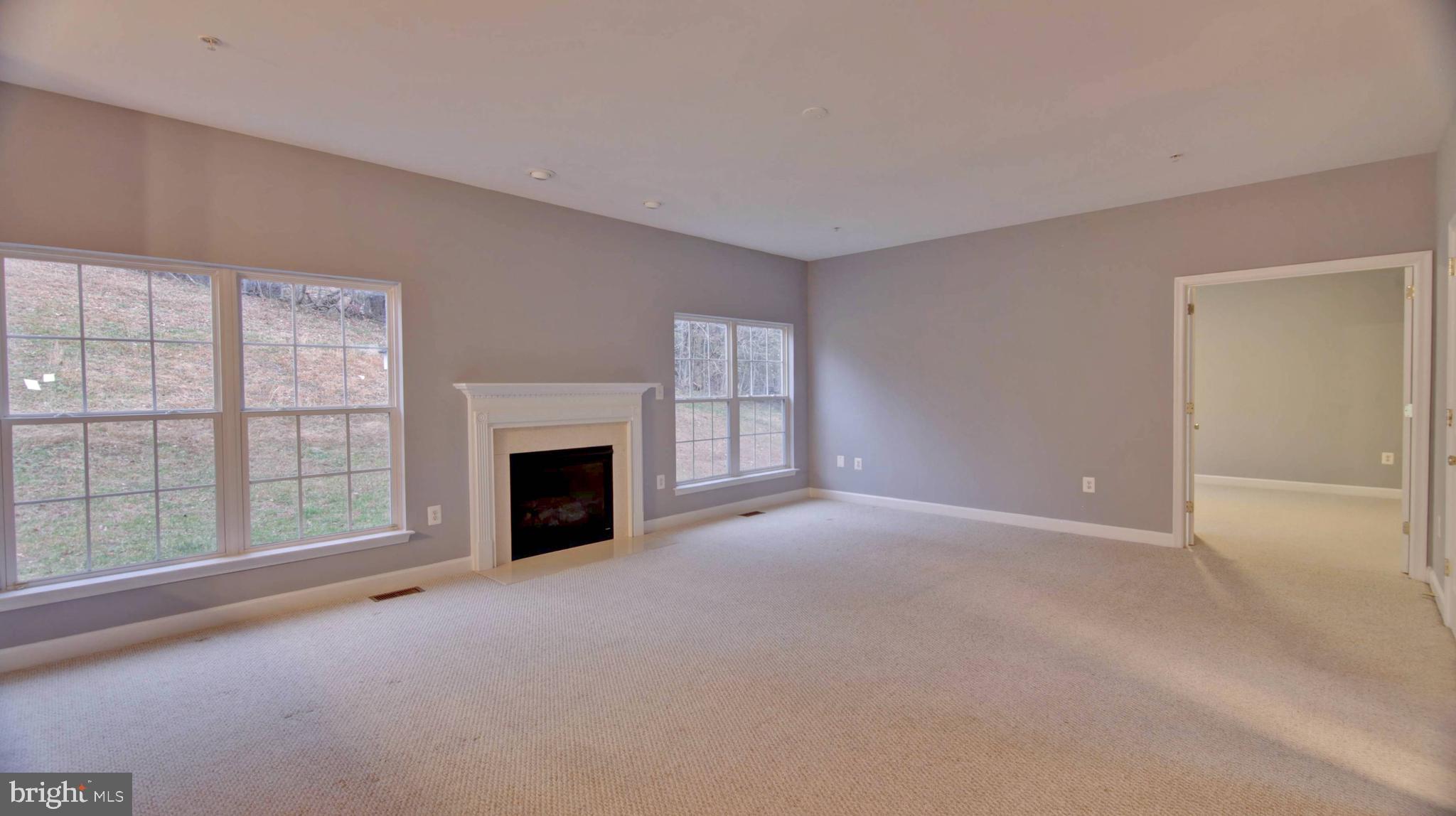 DOWER RIDGE ESTATES - Residential