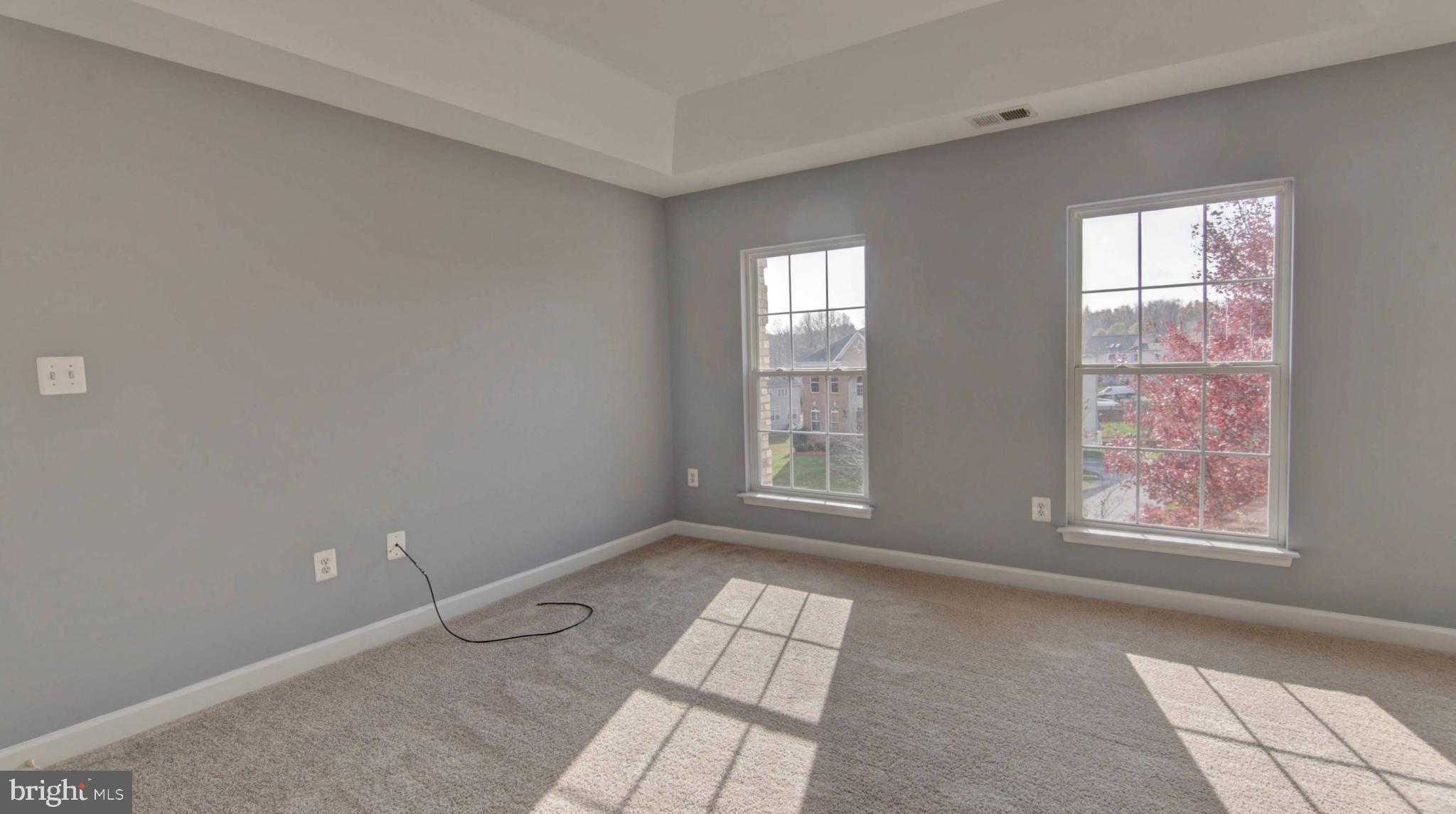 DOWER RIDGE ESTATES - Residential