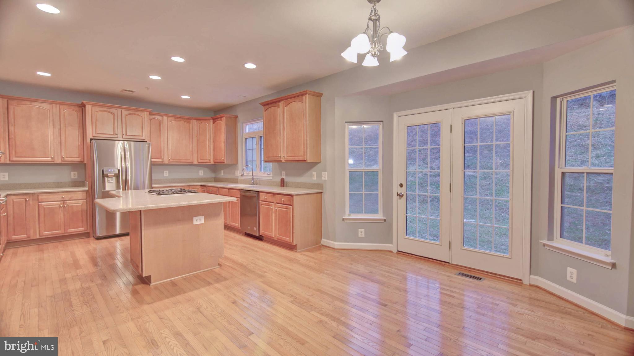 DOWER RIDGE ESTATES - Residential