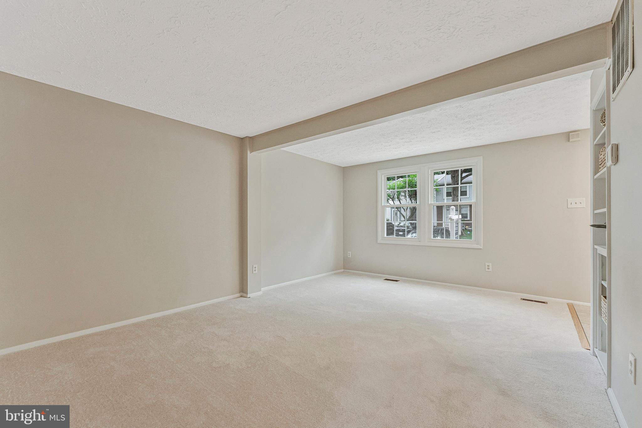 2990 PADDOCK WOOD COURT