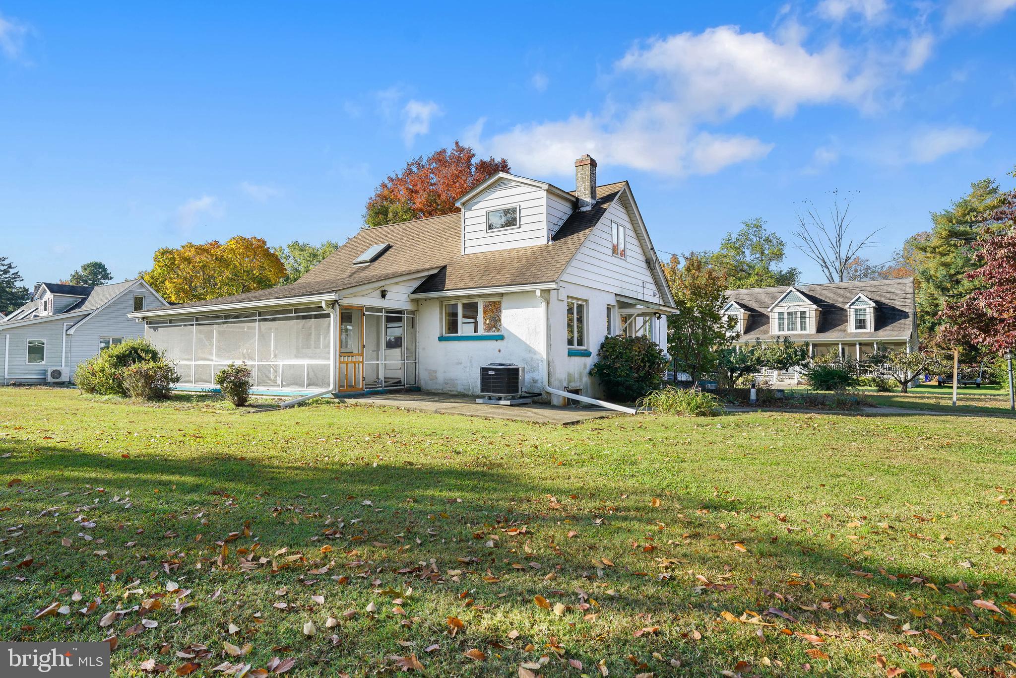 LONG POINT - Residential