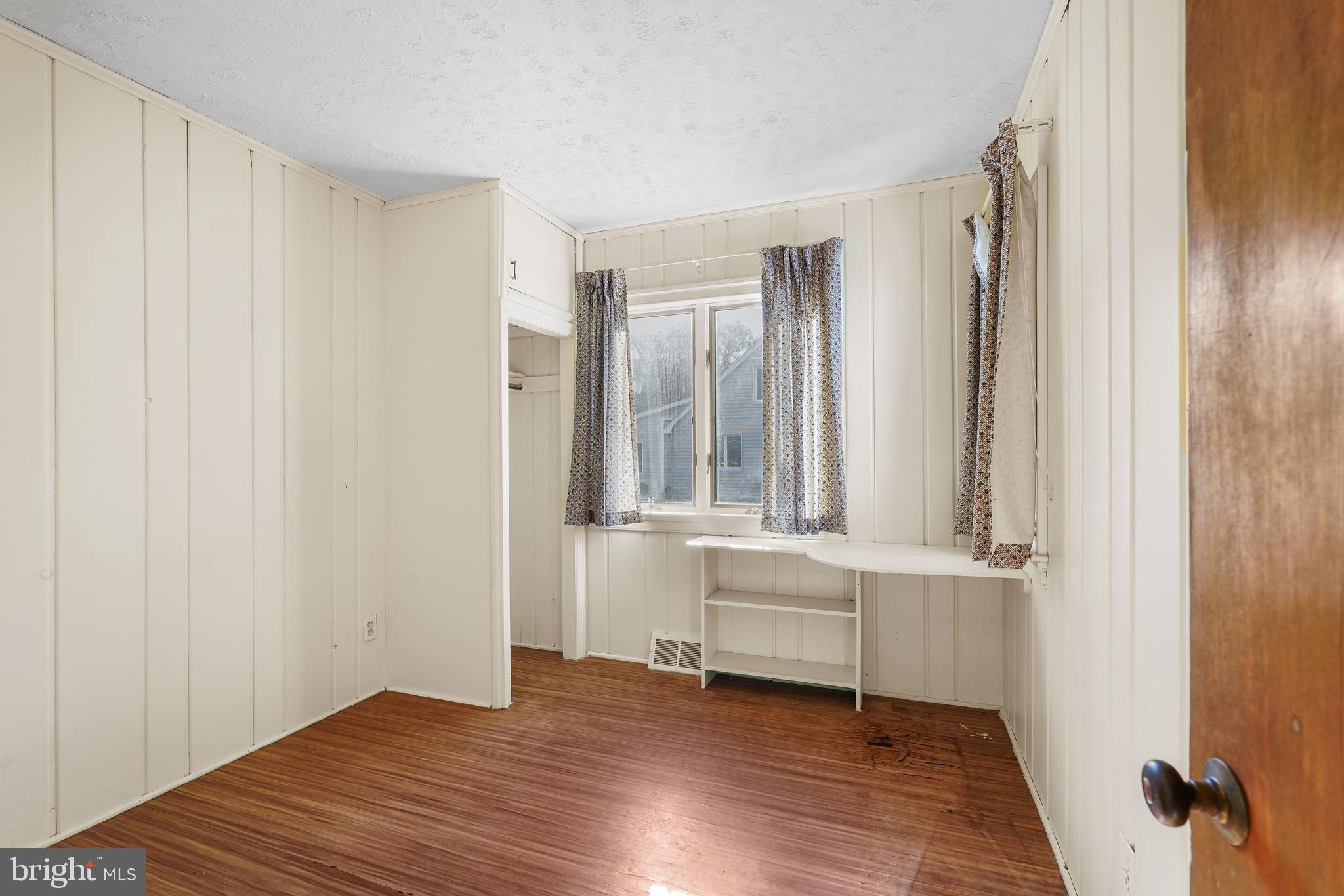 LONG POINT - Residential