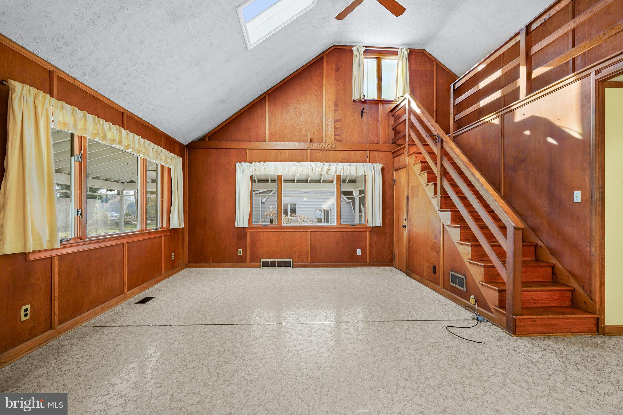 LONG POINT - Residential