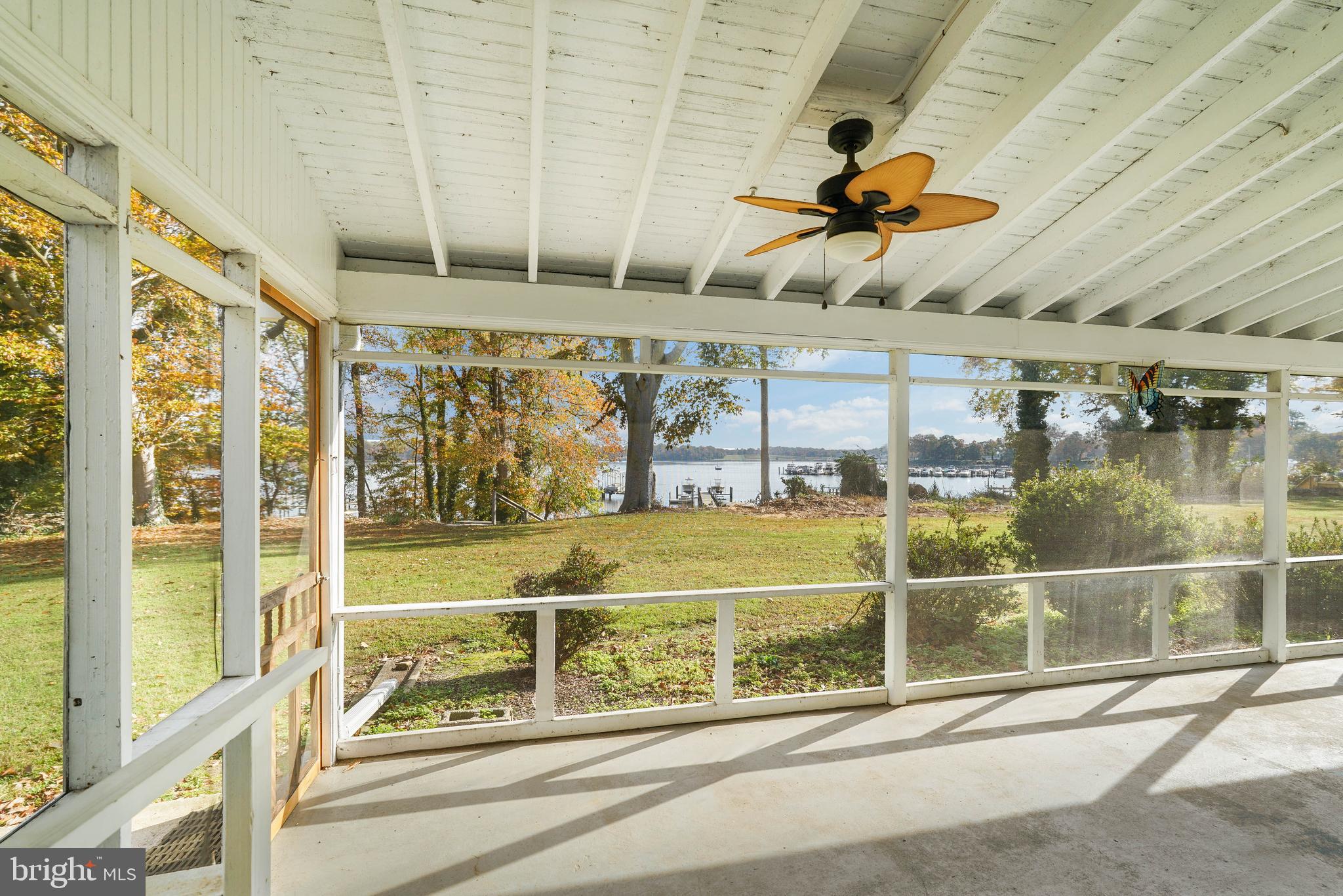 LONG POINT - Residential