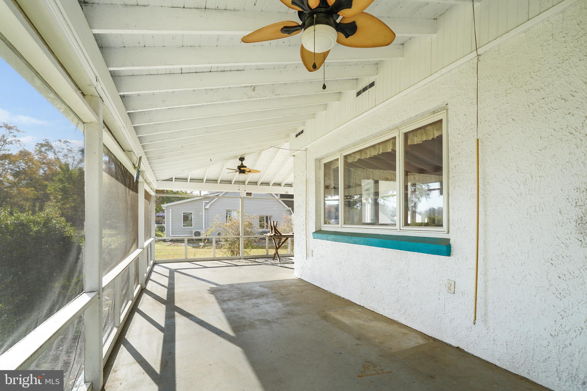 LONG POINT - Residential