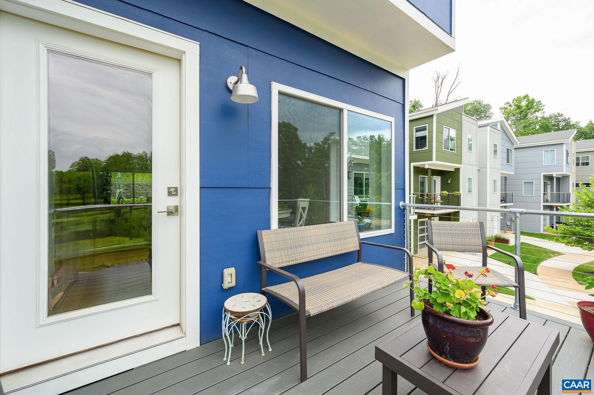 BELMONT - Residential