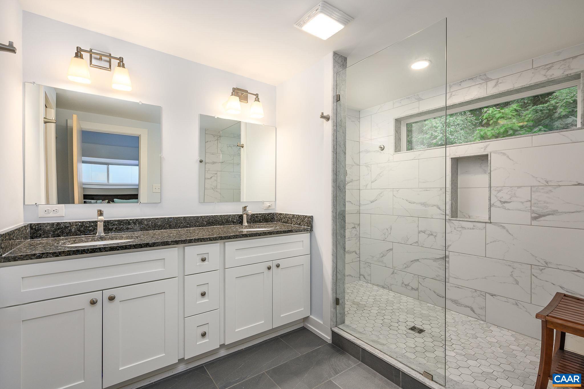 BELMONT - Residential