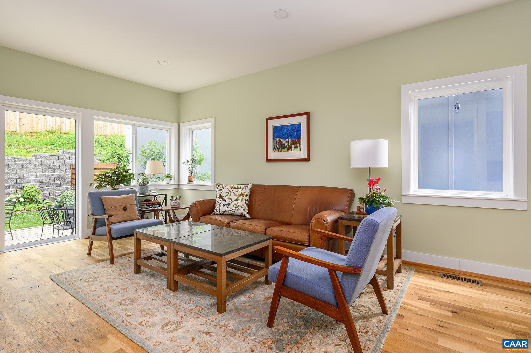 BELMONT - Residential