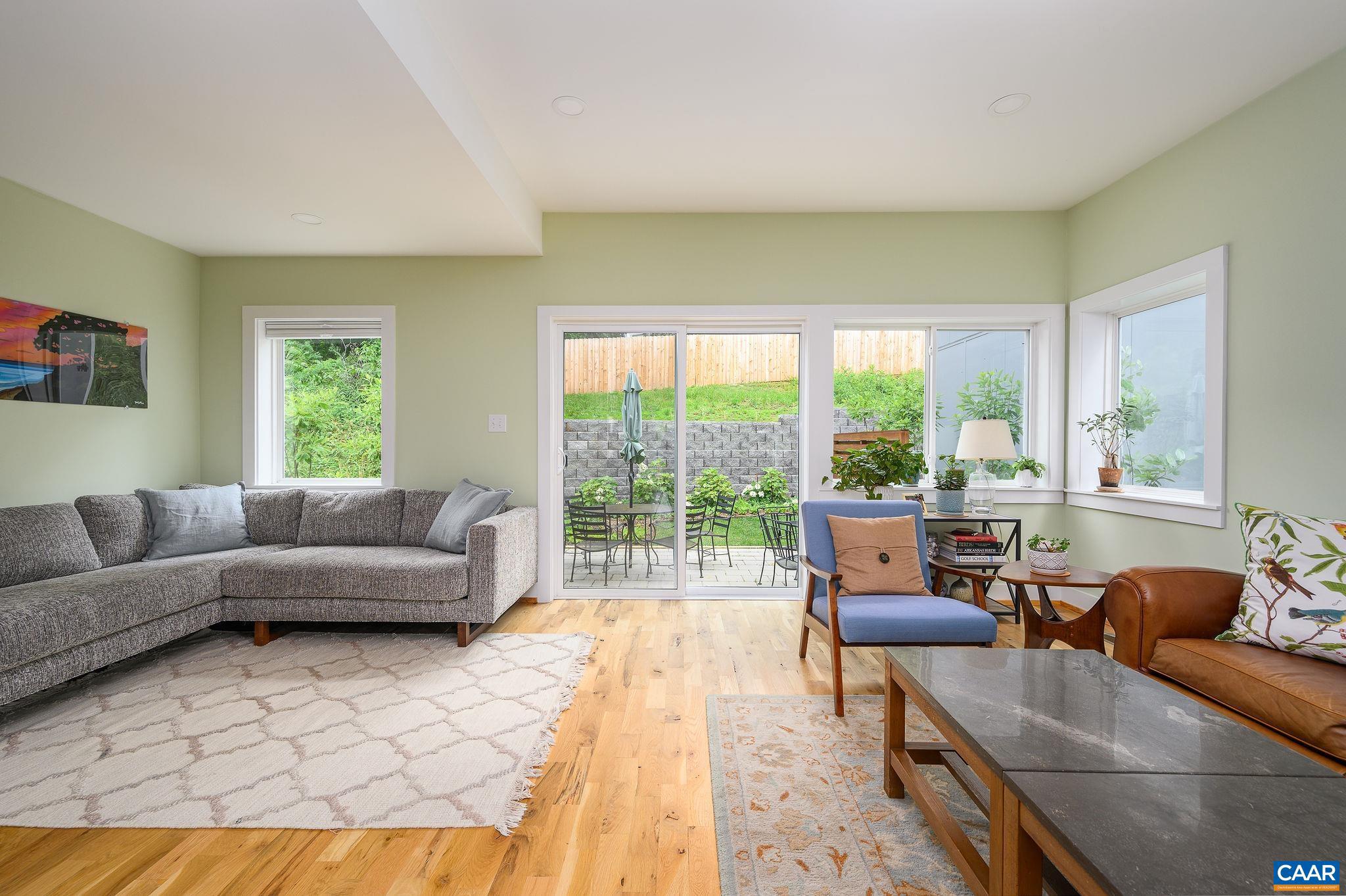 BELMONT - Residential