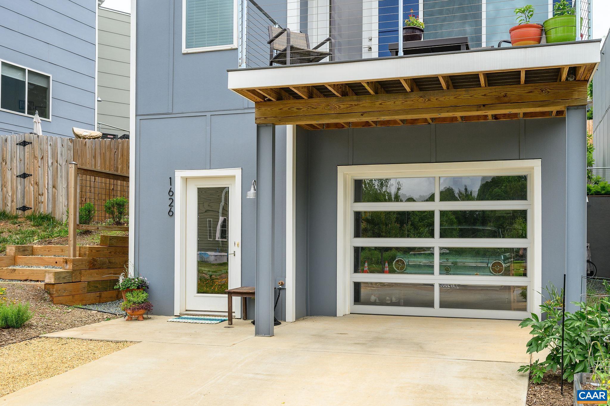 BELMONT - Residential