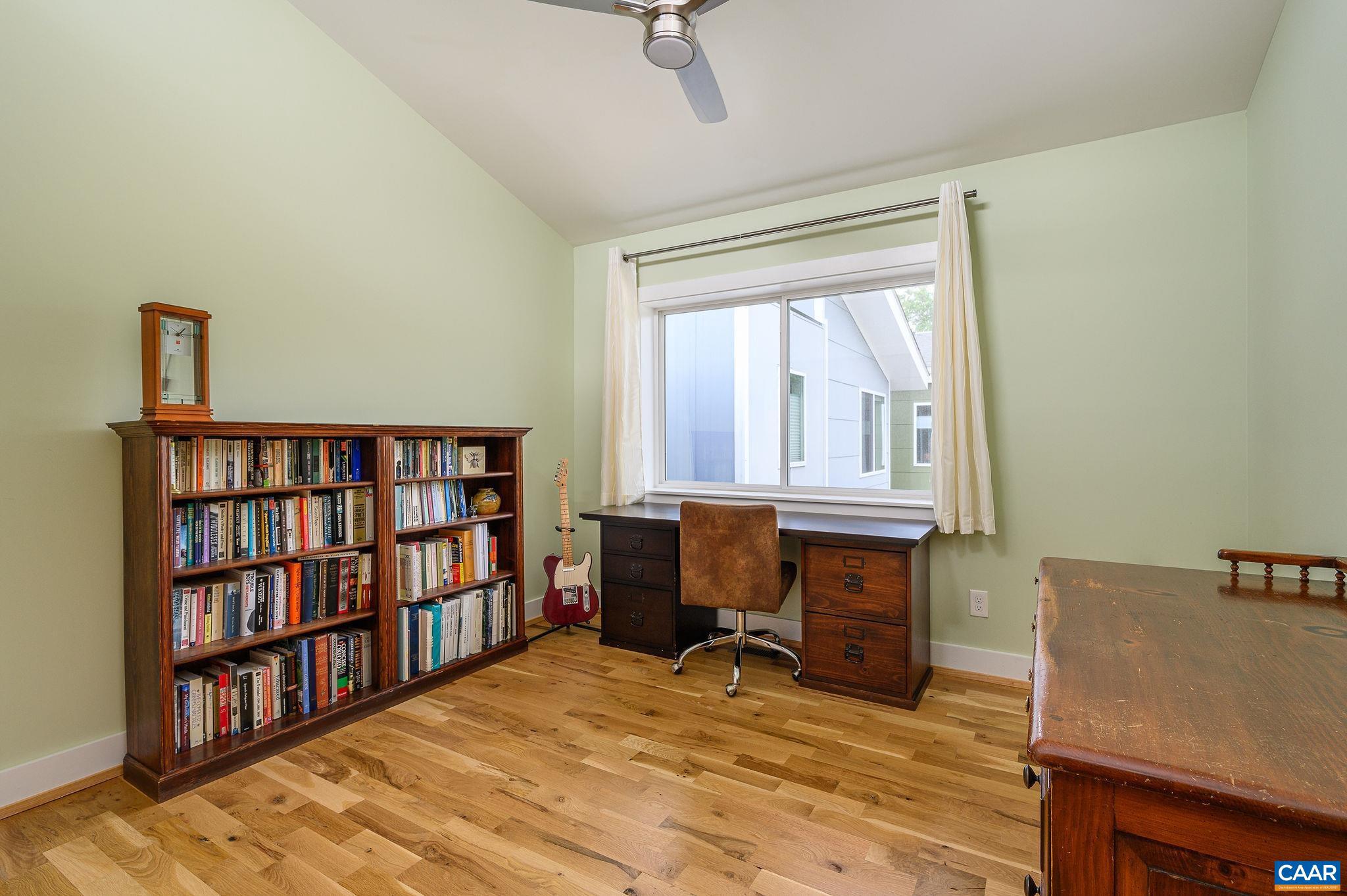 BELMONT - Residential