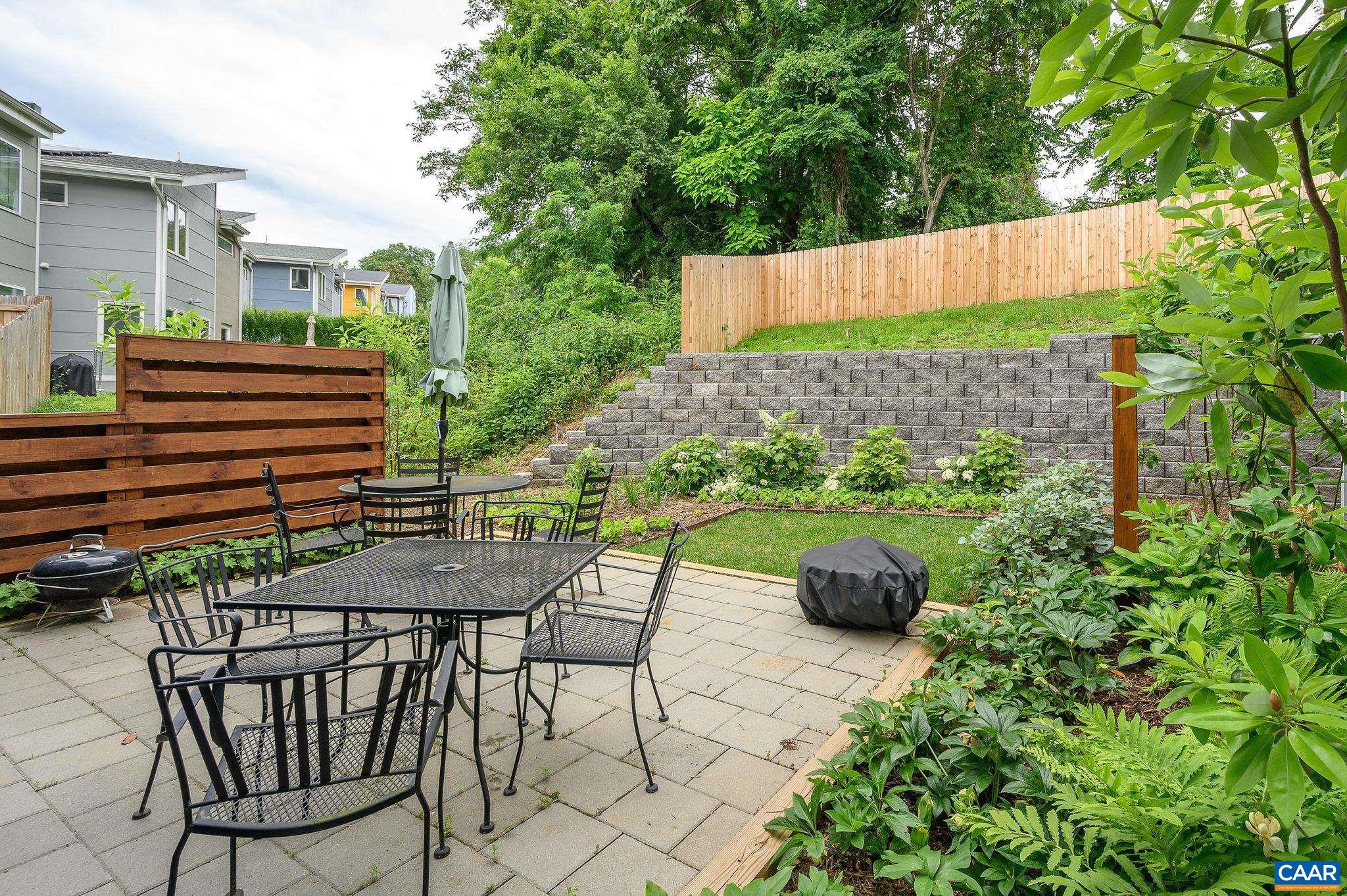 BELMONT - Residential