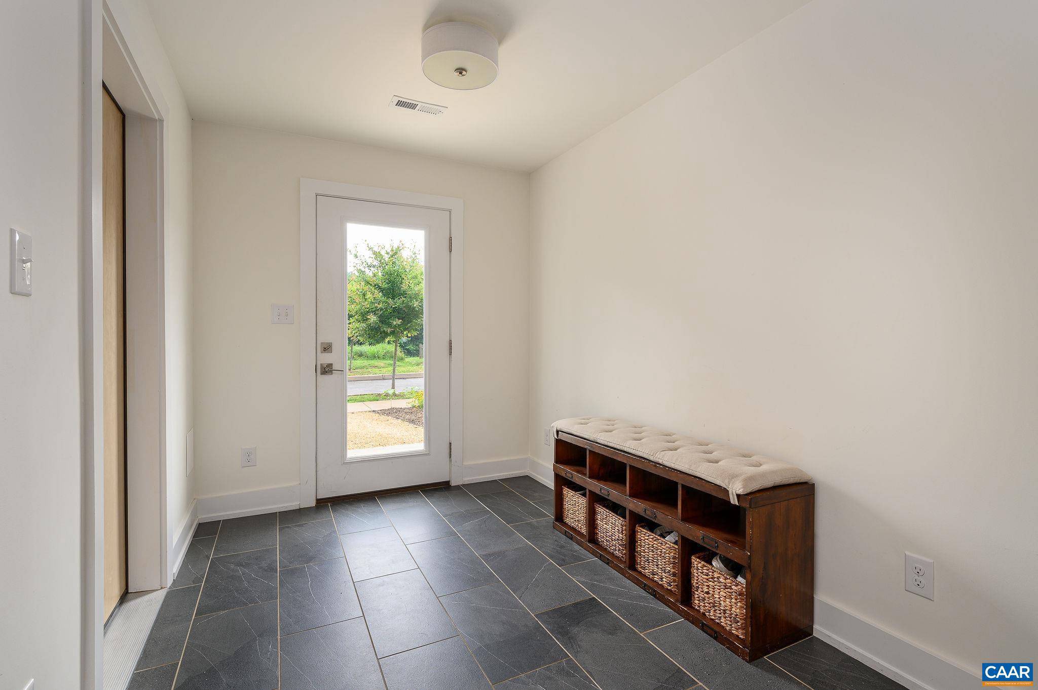 BELMONT - Residential