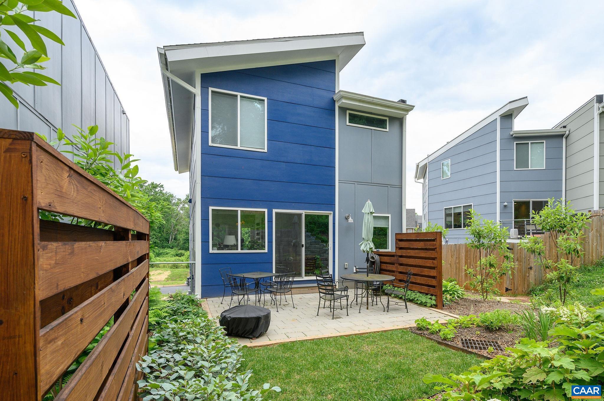 BELMONT - Residential