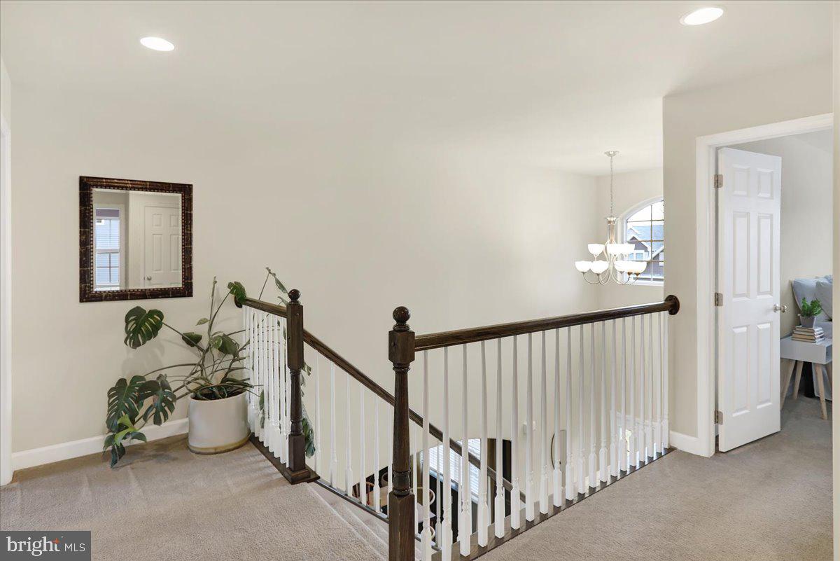 MELROSE PLACE - Residential