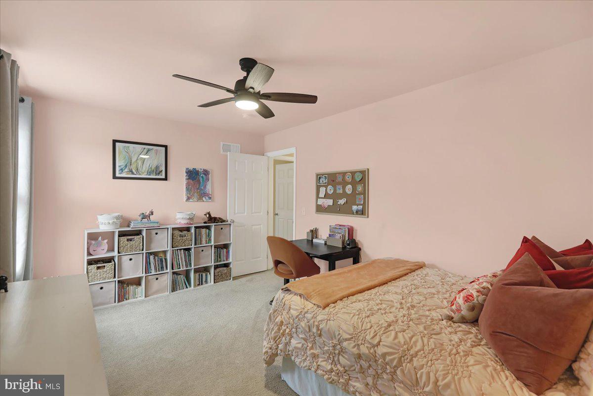 MELROSE PLACE - Residential