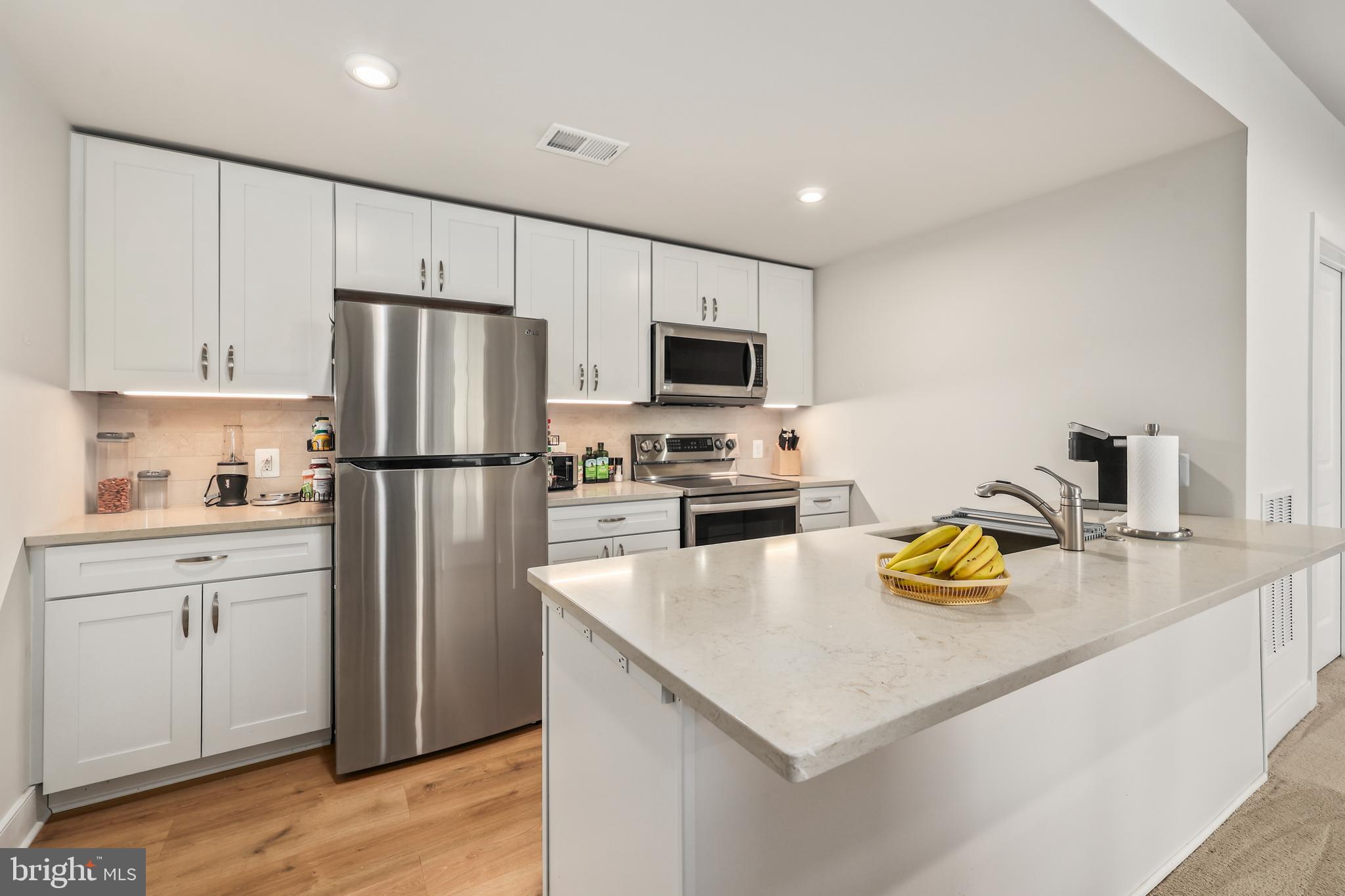 GROVE AT WILLOWSFORD - Residential