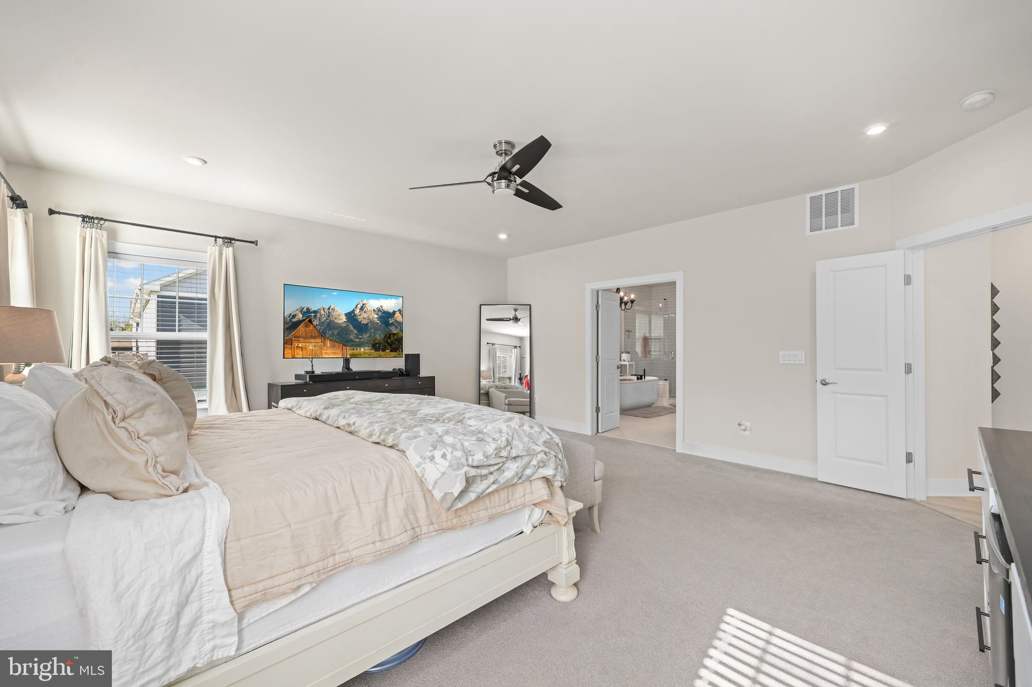 GROVE AT WILLOWSFORD - Residential