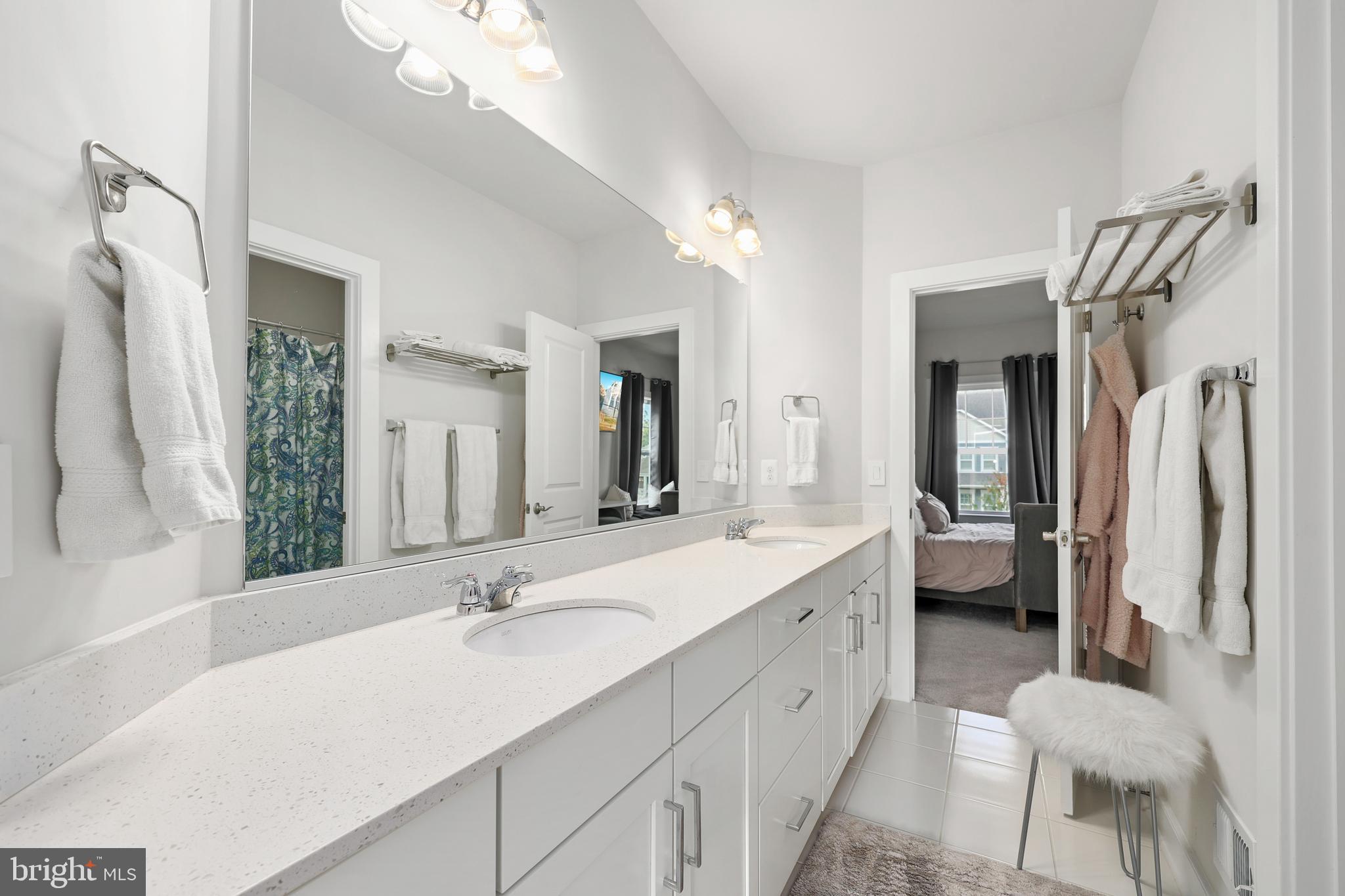 GROVE AT WILLOWSFORD - Residential