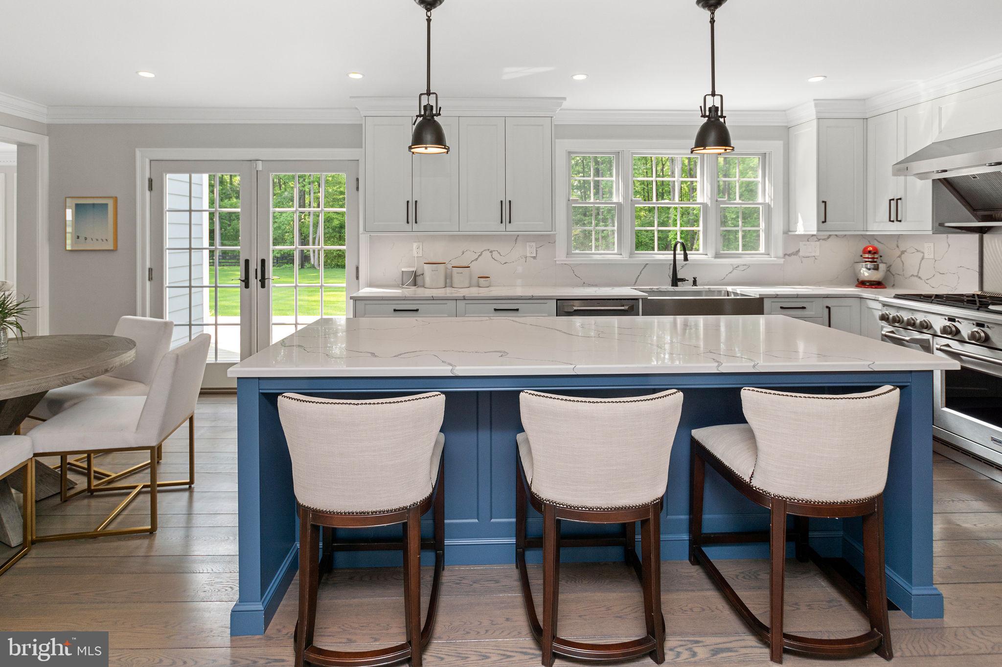 LONG LANE FARMS - Residential