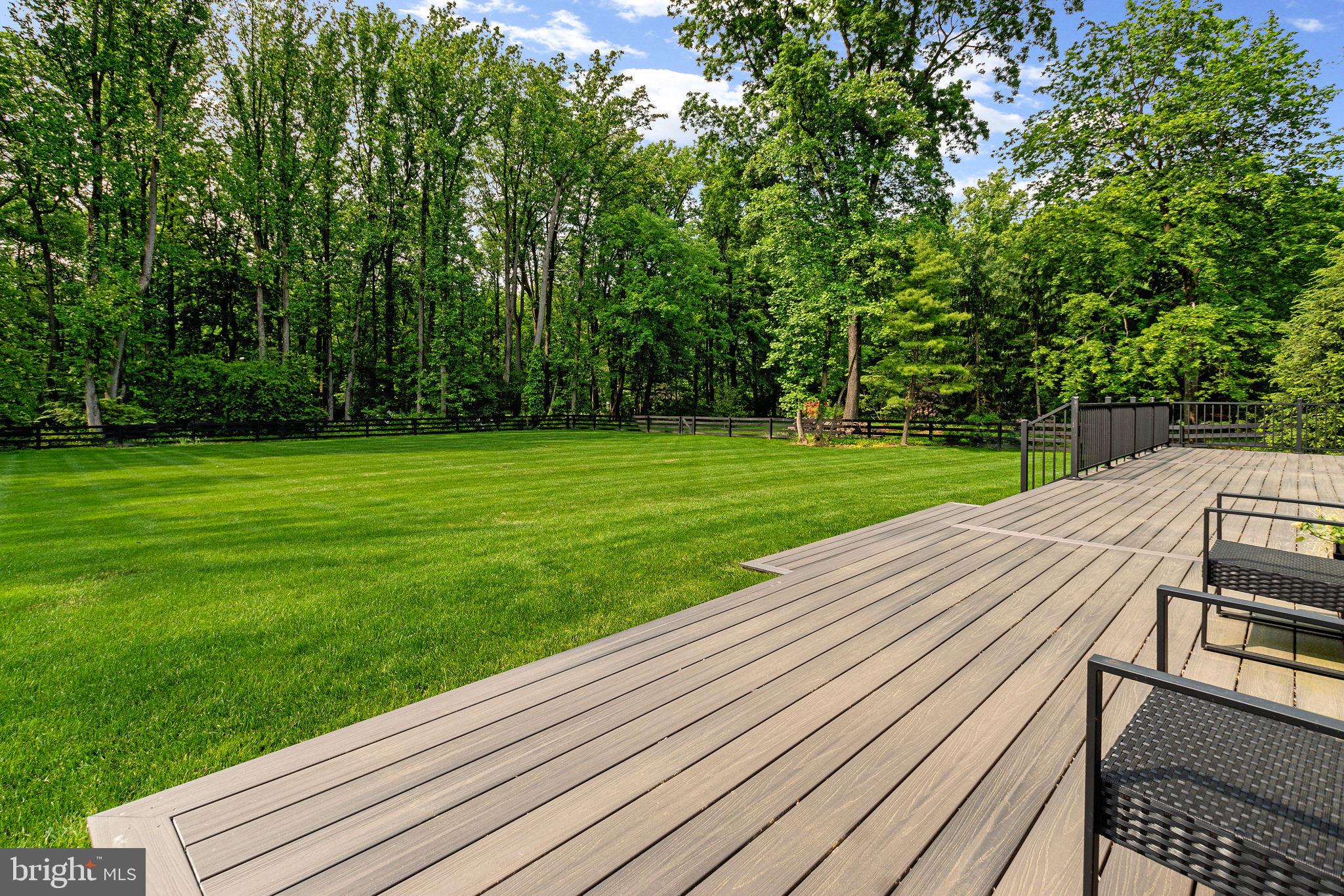 LONG LANE FARMS - Residential