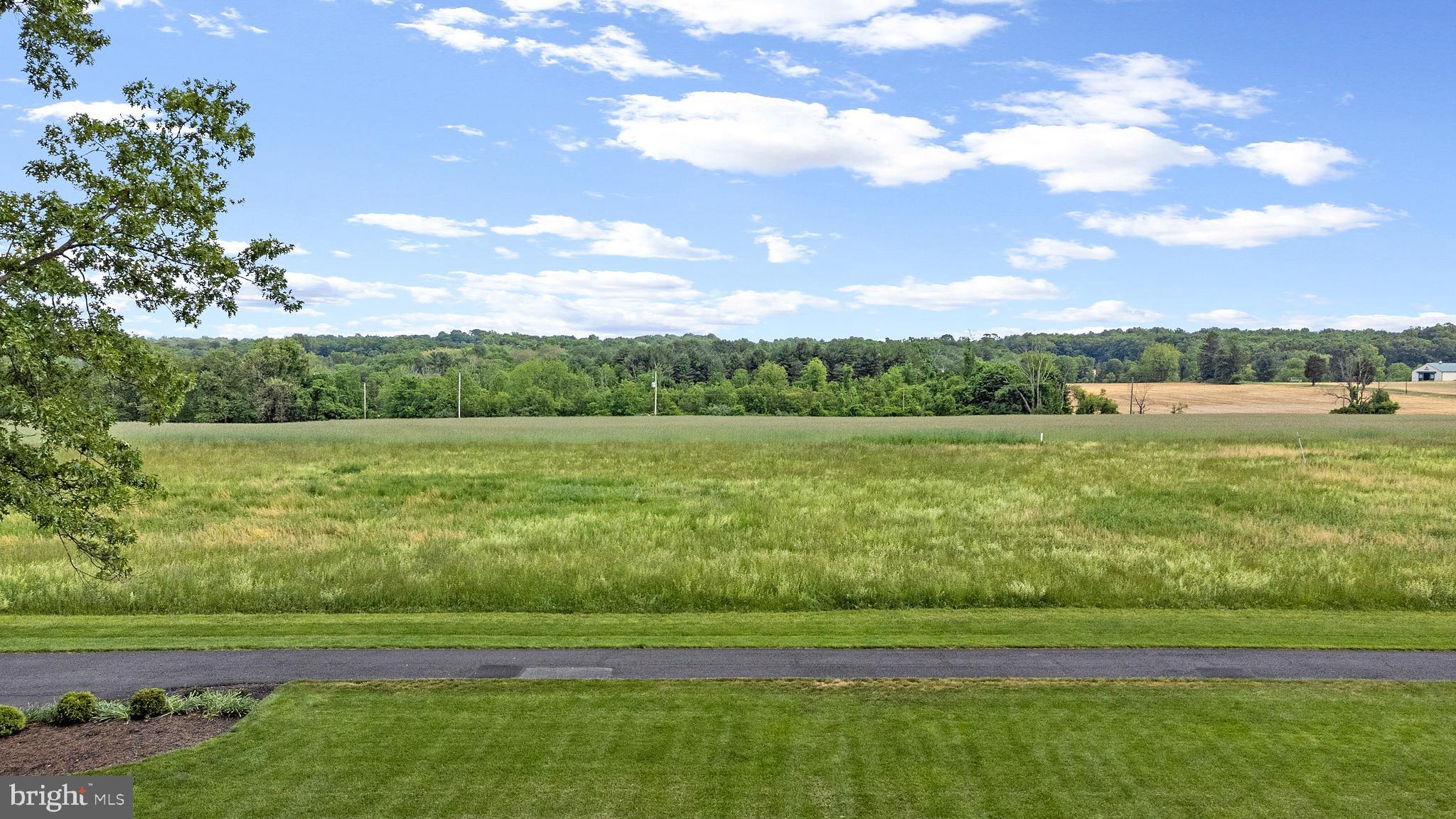 LONG LANE FARMS - Residential