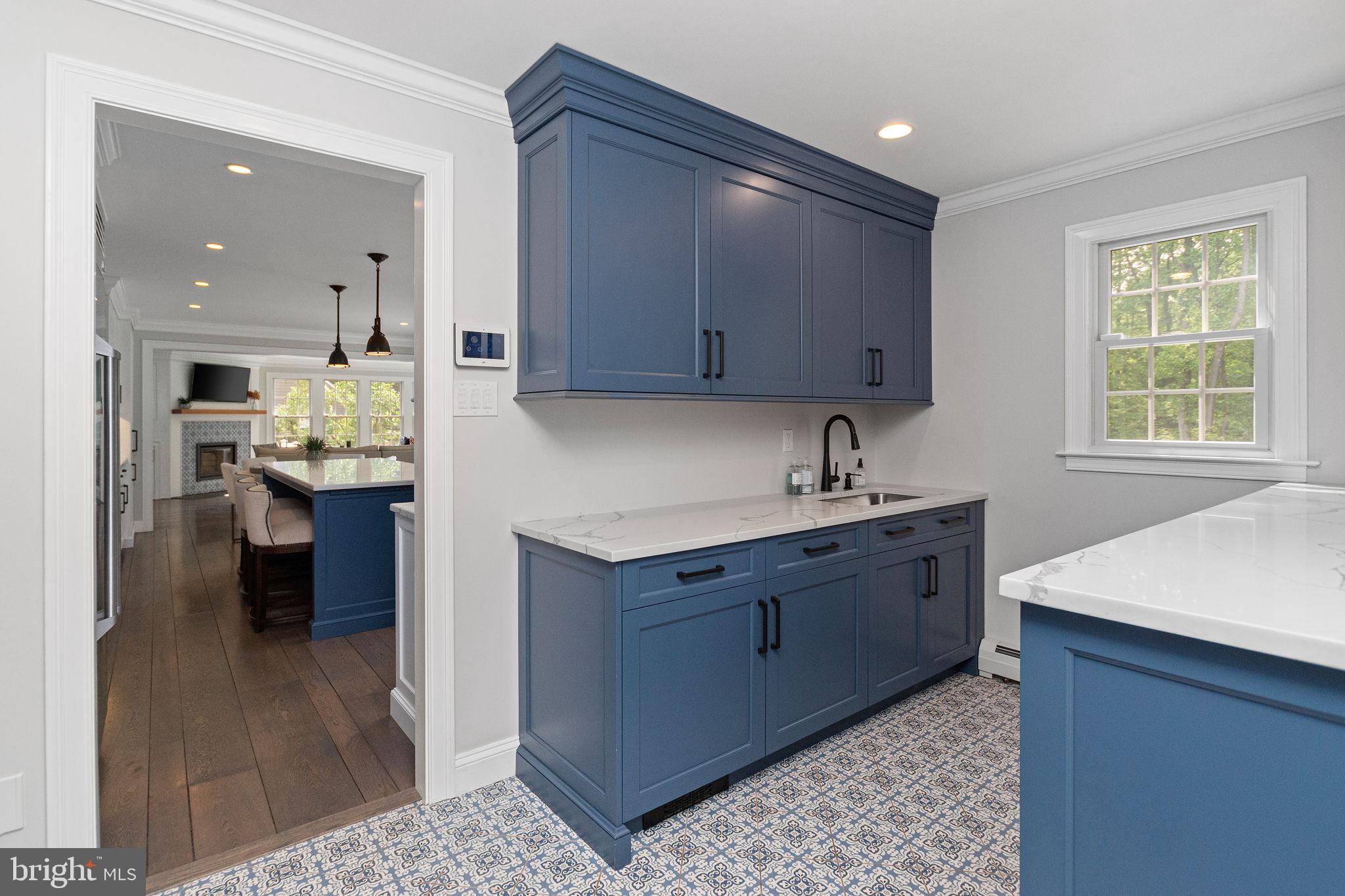 LONG LANE FARMS - Residential