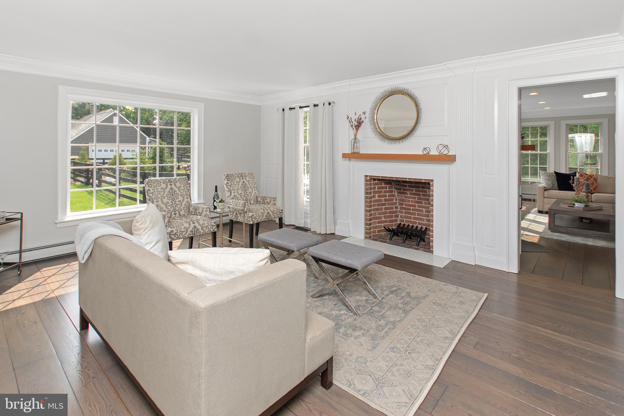 LONG LANE FARMS - Residential