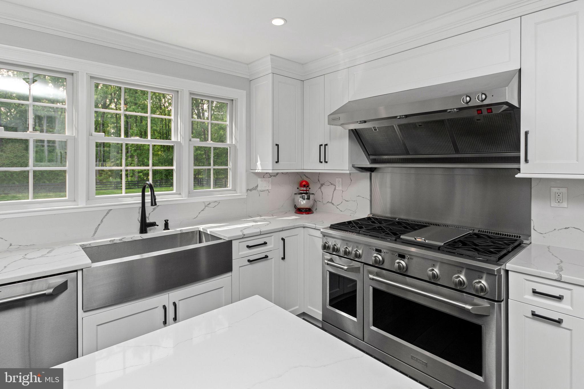 LONG LANE FARMS - Residential