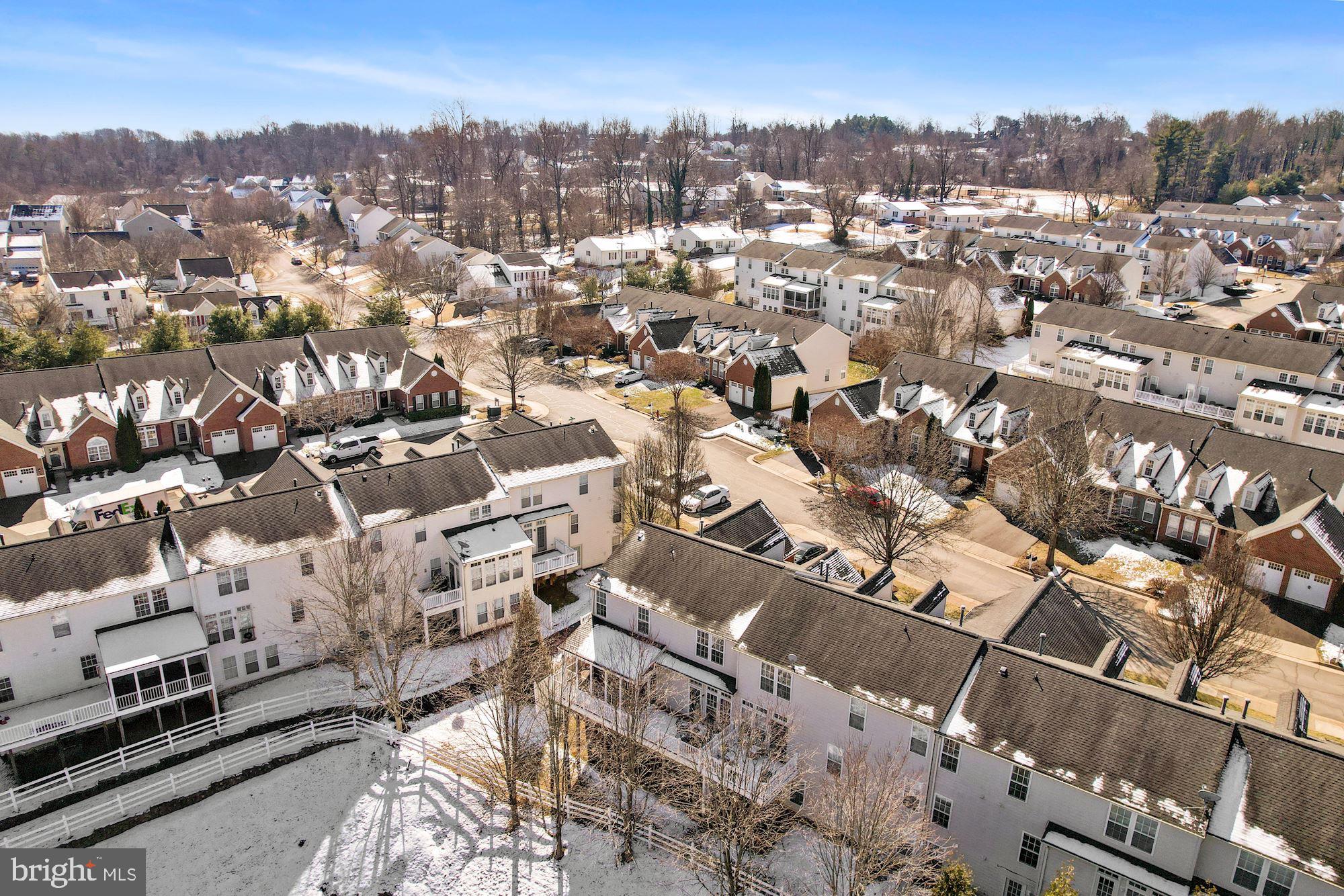 VILLAS AT THE RIDGES - Residential Lease