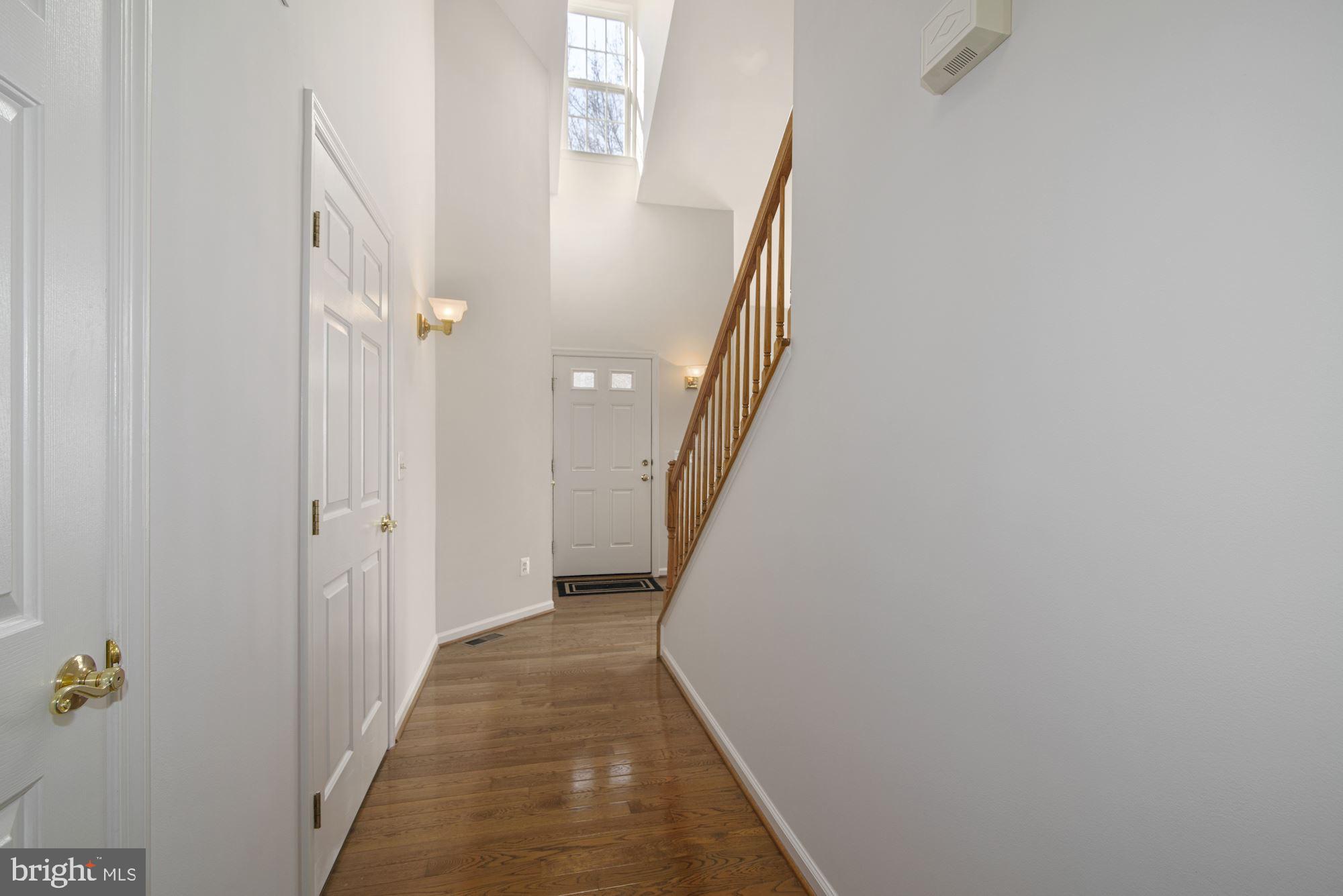 VILLAS AT THE RIDGES - Residential Lease