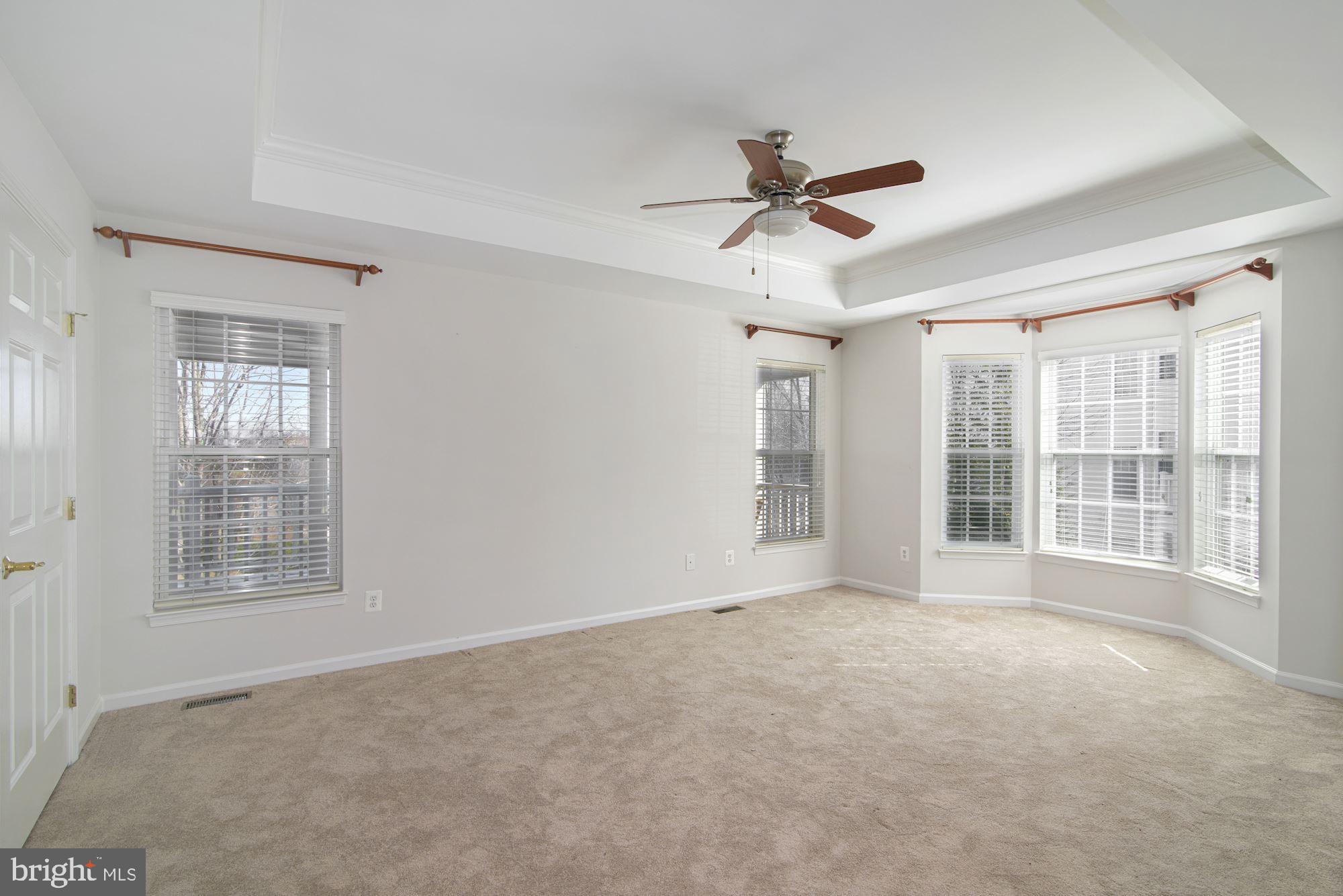 VILLAS AT THE RIDGES - Residential Lease