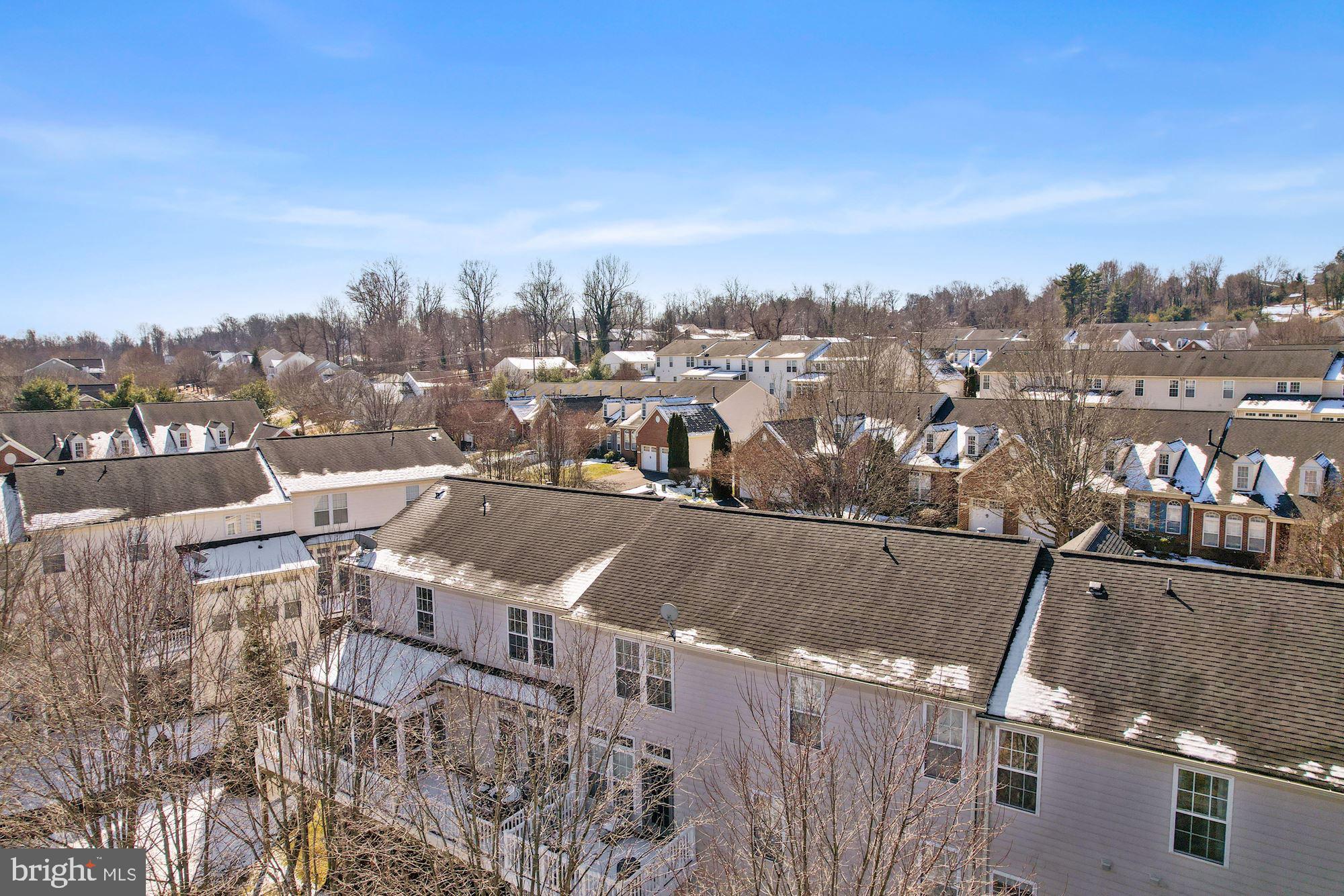 VILLAS AT THE RIDGES - Residential Lease