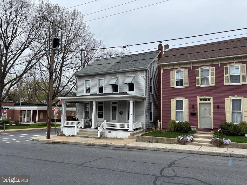 Photo of 159 W Fulton Street, EPHRATA, PA 17522 (MLS # PALA2068404)