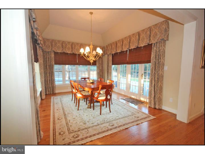 WHITEGATE - Residential