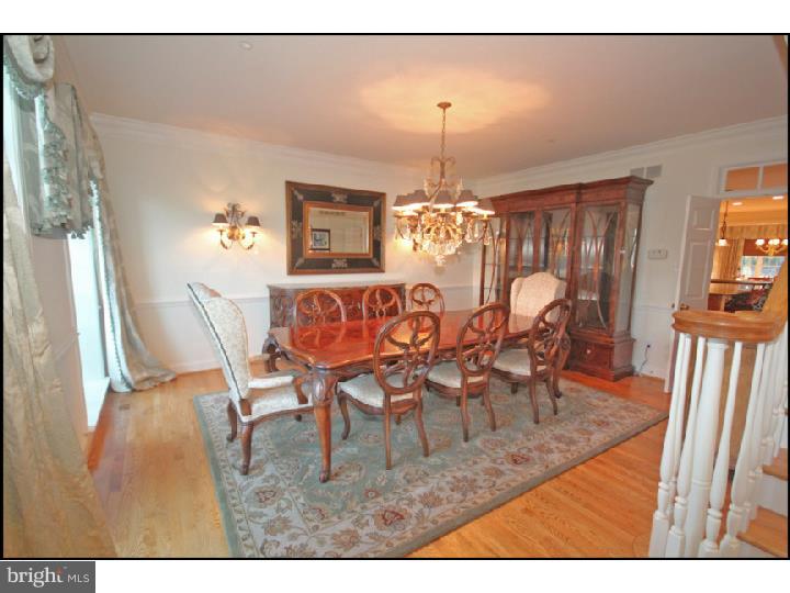 WHITEGATE - Residential