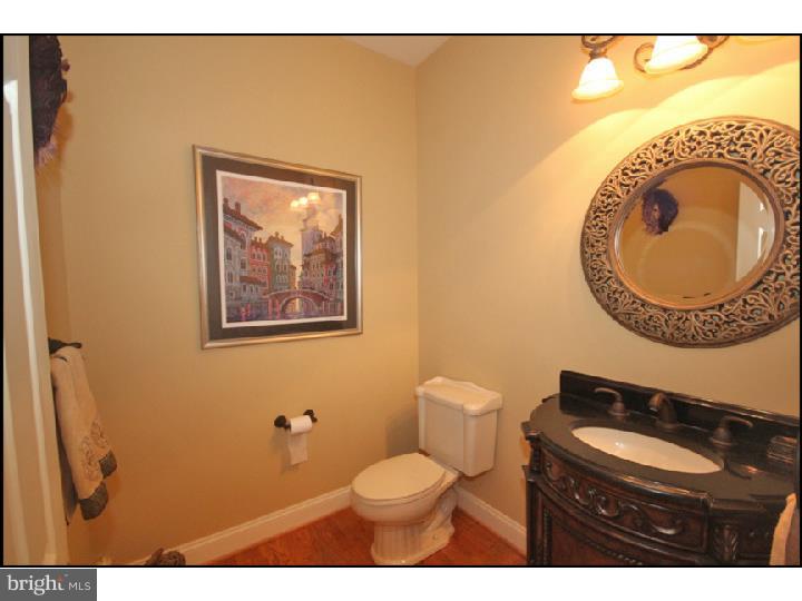 WHITEGATE - Residential