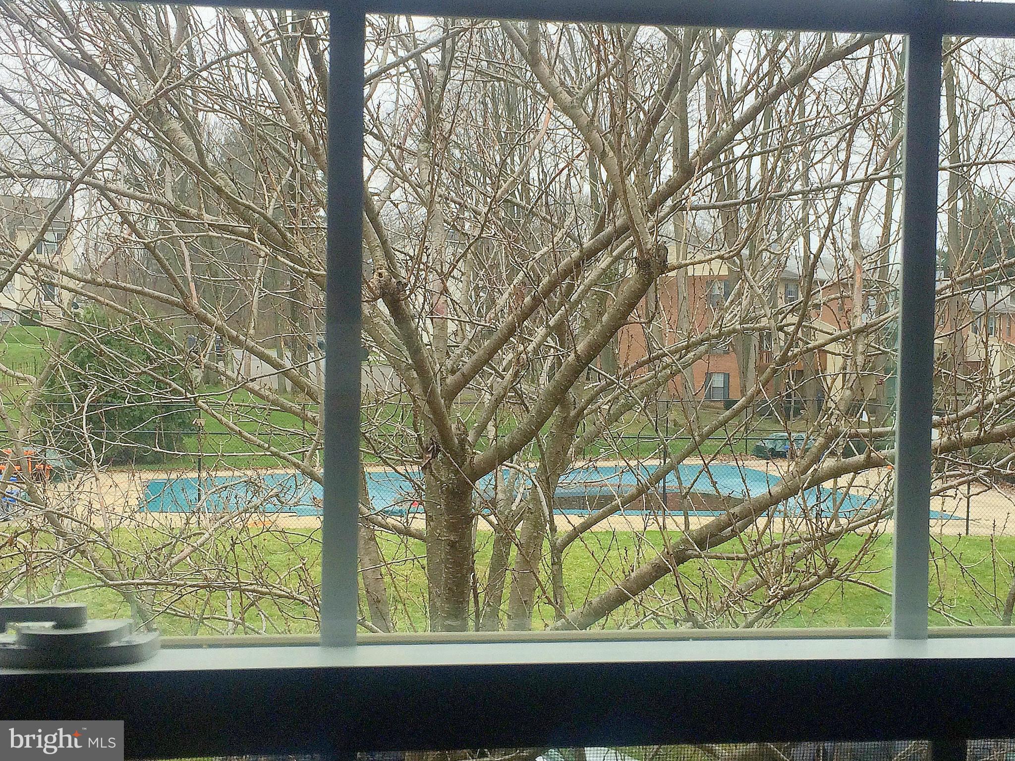 THE HUNTSMAN CONDOMINIUM - Residential Lease