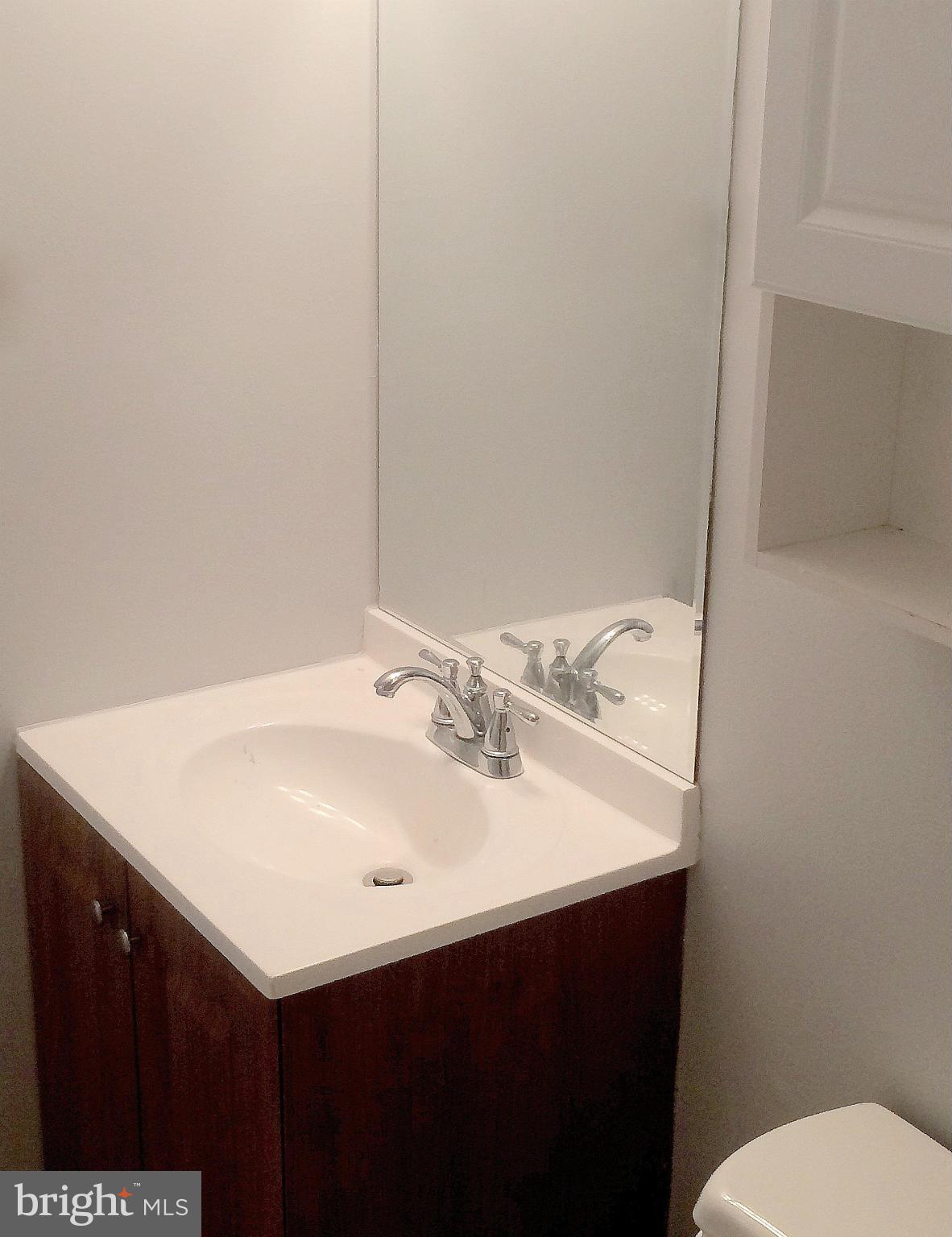 THE HUNTSMAN CONDOMINIUM - Residential Lease