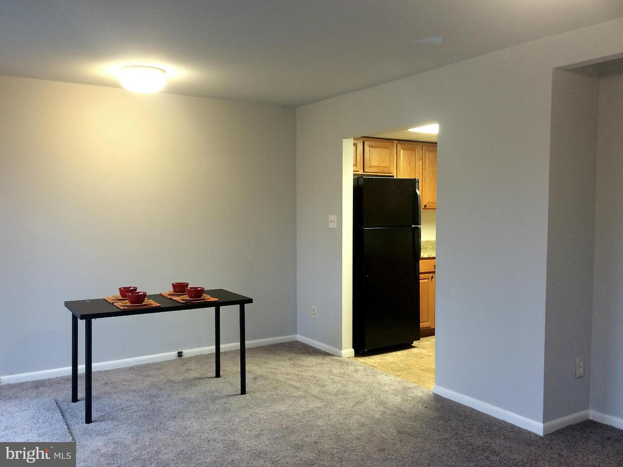 THE HUNTSMAN CONDOMINIUM - Residential Lease