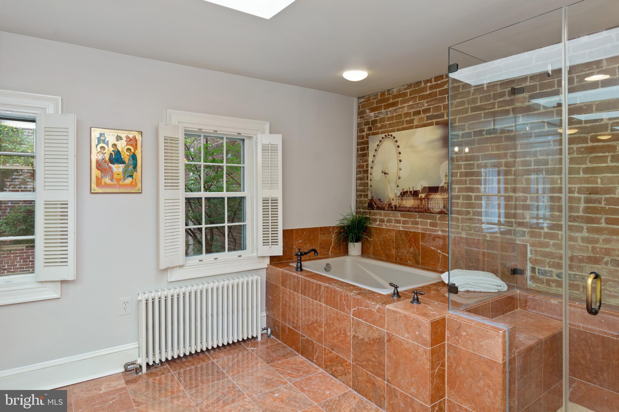 OLD TOWN - Residential