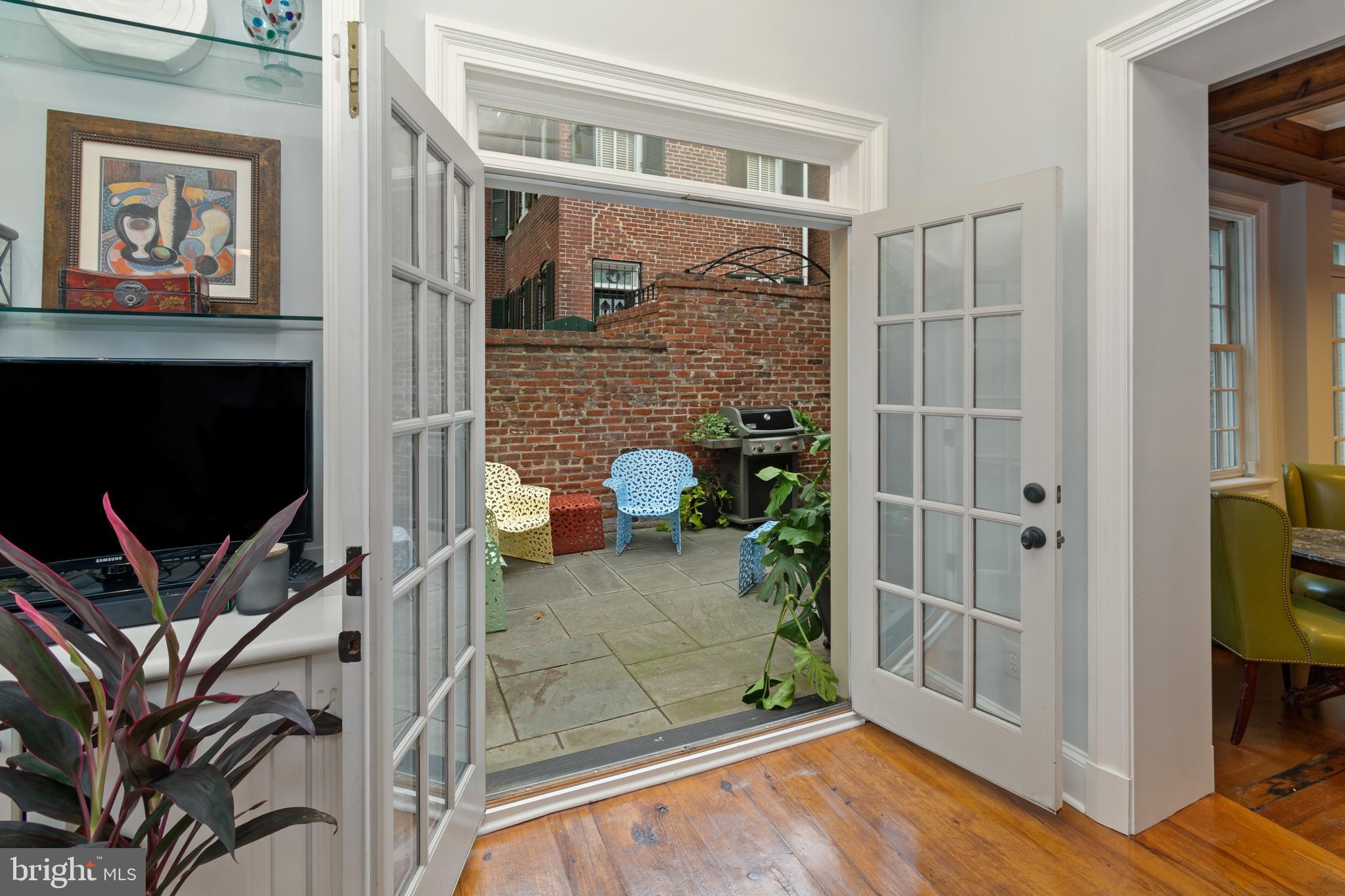 OLD TOWN - Residential