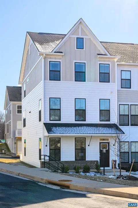 2834 Sweetbay St, Charlottesville, VA MLS: 673037