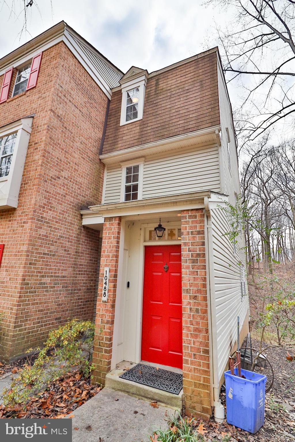 10488 PARTHENON COURT 10488
