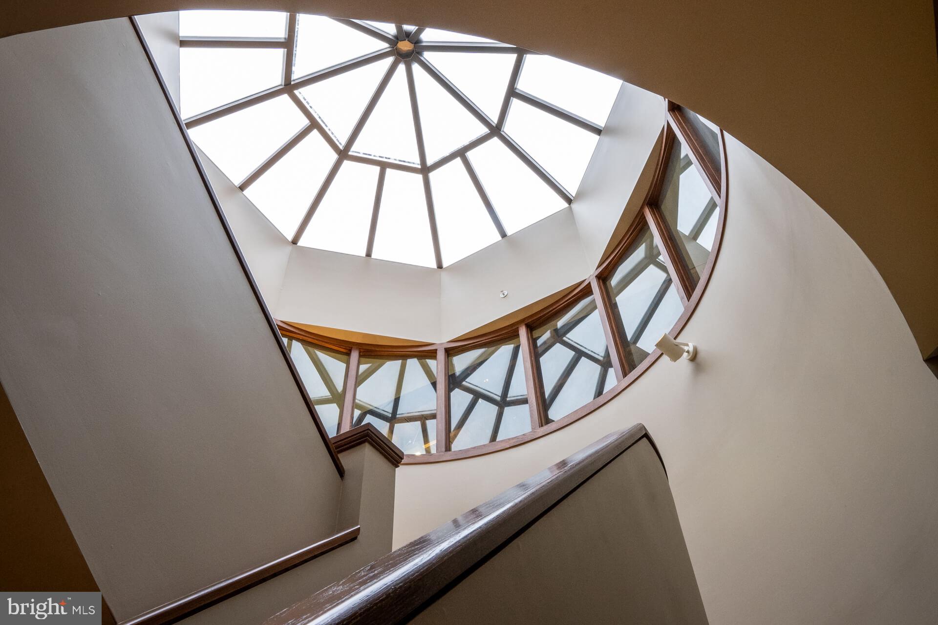 CLIPPER STADIUM BLOCK - Commercial Lease